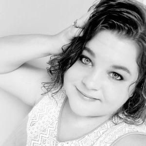 Meet your Posher, Candice